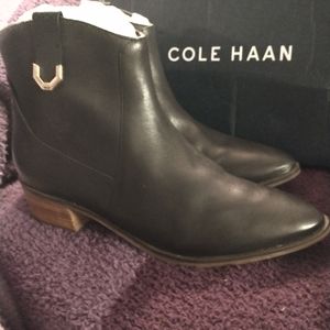 Cole Haan Maci Bootie Size 9.5 B Black